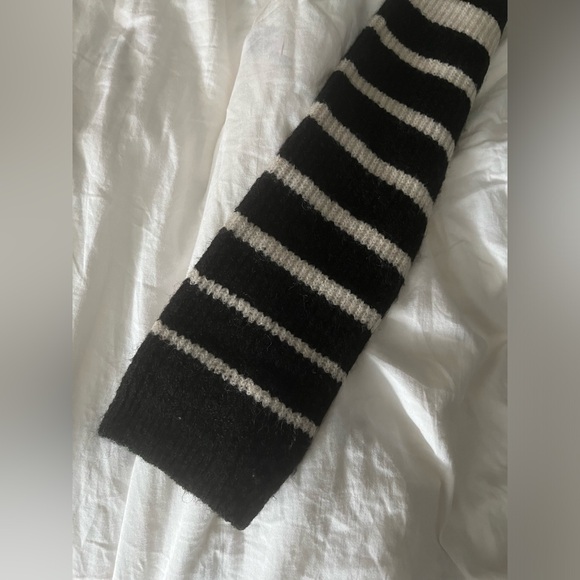 H&M striped sweater dress - Picture 4 of 5